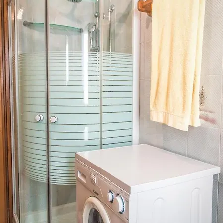 Apartment Mari E Monti In Centro Rapallo