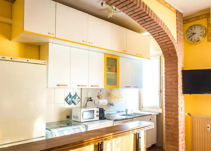 Mari E Monti In Centro