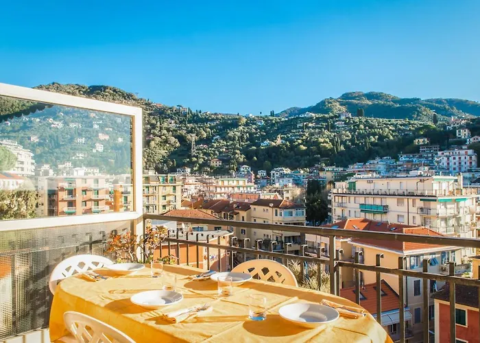 Апартаменти Mari E Monti In Centro *